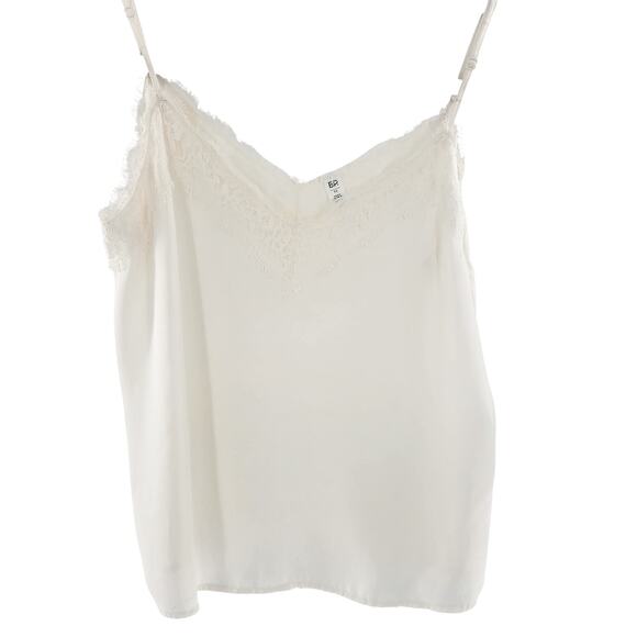 BP Women’s Camisole Lace Trim Crop Top V Neck Adjustable Straps White Medium - Picture 1 of 8